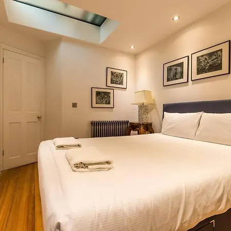 Holiday home Sherlocks London