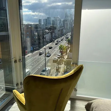 Ft5 Penthouse *