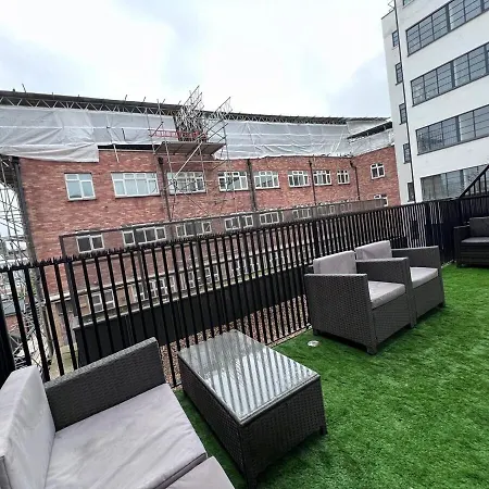 Ft5 Penthouse