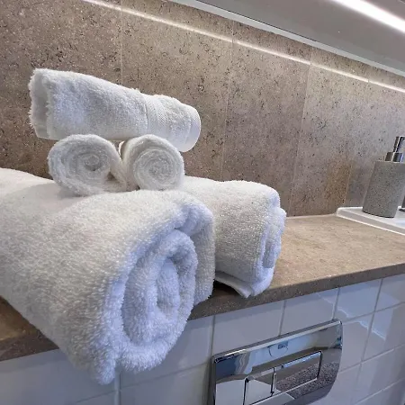 Ft5 Penthouse Homestay