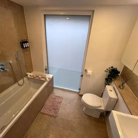 Ft5 Penthouse