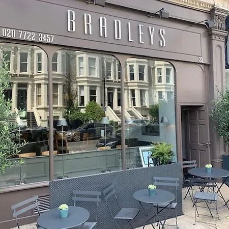 Amazing 2 Bedroom Flat In London