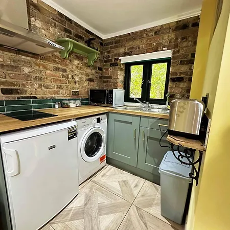 Apartment Restful Break 2 Bedrooms Woods Close To Hiking Park Caves *