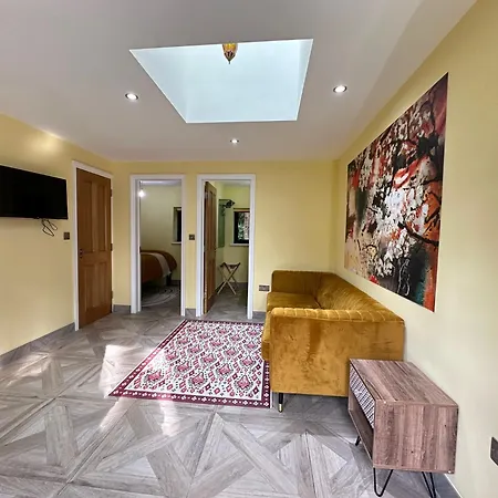 Apartment Restful Break 2 Bedrooms Woods Close To Hiking Park Caves