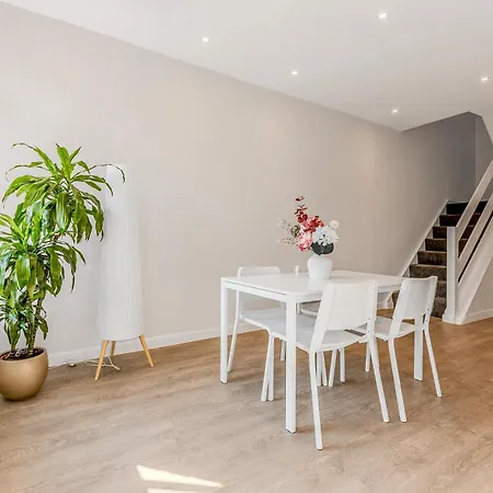 Apartmán Bright 3br Duplex Flat With A Terrace In Clapham *