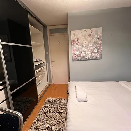 Bed & Breakfast Twenty One *