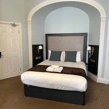 Hotel Arran House 3*
