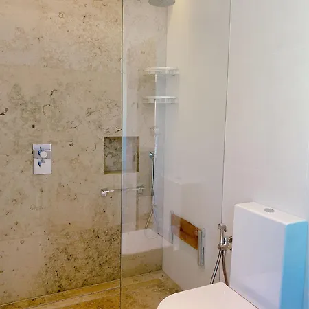 4 Bed House Next To Holland Park Apartment London