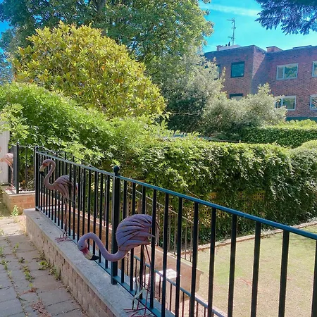 4 Bed House Next To Holland Park * London