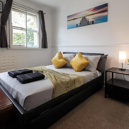 Trendy 2bed Flat Bethnal * Londres