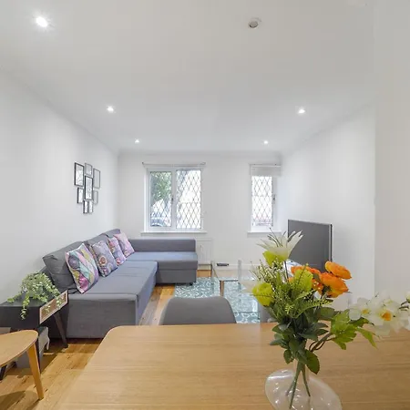 Hububb Luxury Stepney Apartment *