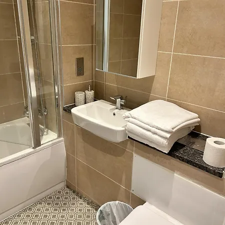 London Heathrow - Hayes & Harlington Apartment Hayes (Greater London)