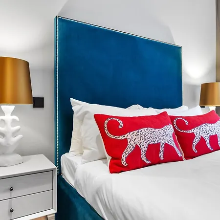 The Fiztrovia Collection Apartment
