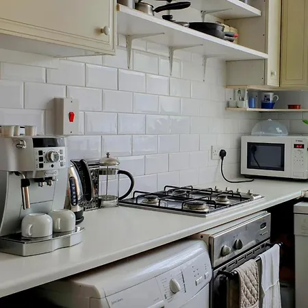 1-bed Studio- Sleeps 2- Nwlondon Kentish Town London