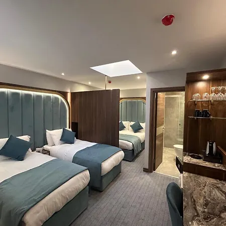 St Mark's - Merit Hotel