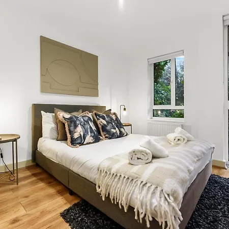 1 Bed Garden Flat- Belsize Park *