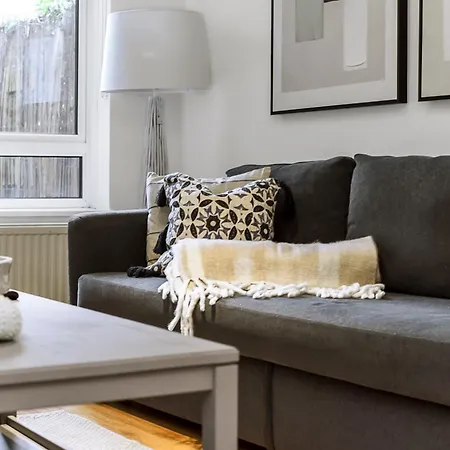 1 Bed Garden Flat- Belsize Park London