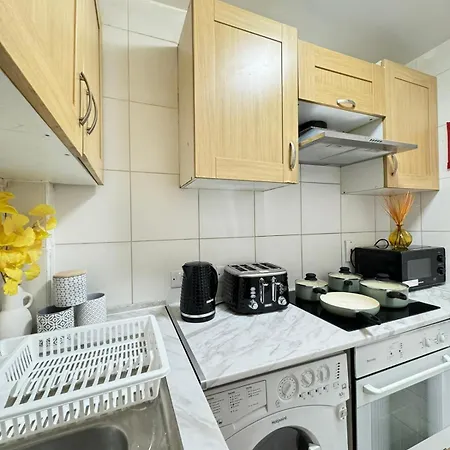 Apartment Affordable Near Oxford Street *