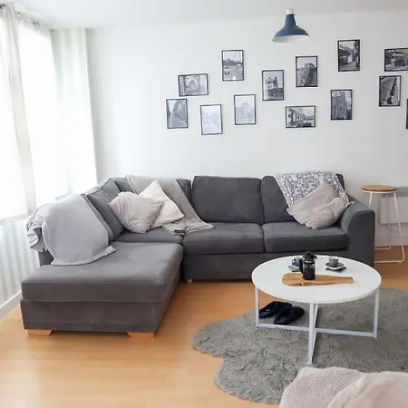 Apartment 3 Bed Flat With A View