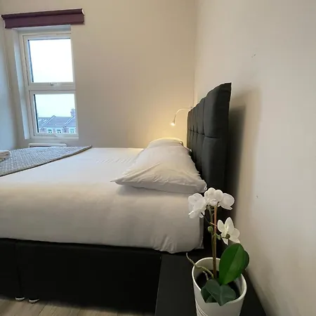 Chamberlayne Aparthotel 5*
