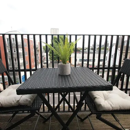 Ft5 Penthouse