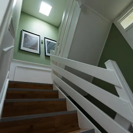 Grace House - 15 Minutes To Central Holiday home London