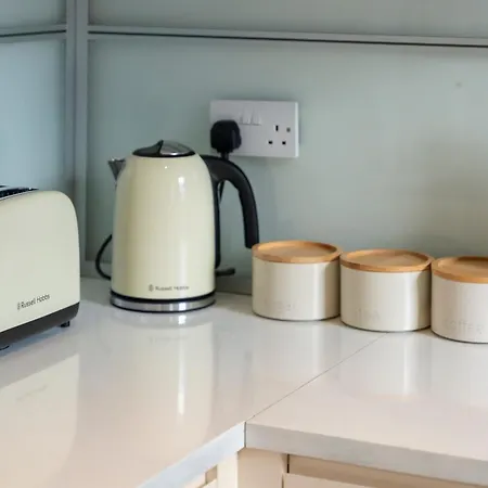 Spacious 2-bed Flat In Brixton With Private Terrace Apartmán *