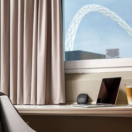 Otel Ibis Wembley