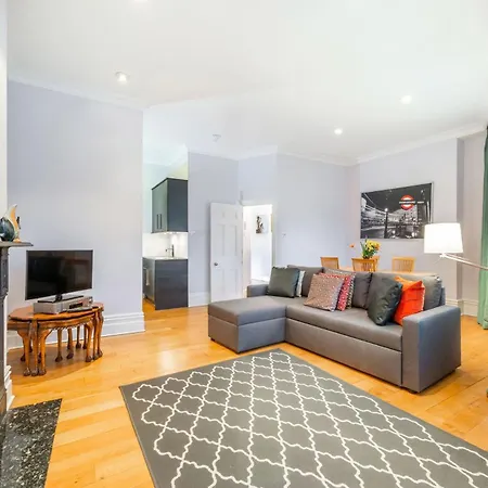 Nelson's Pad - Trafalgar Square - By Frankie Says Appartamento