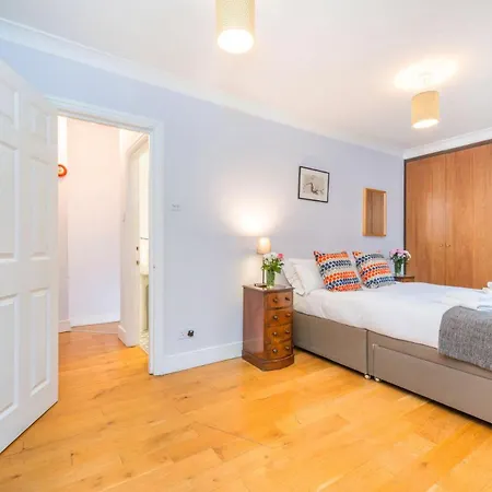 Nelson's Pad - Trafalgar Square - By Frankie Says Appartamento *