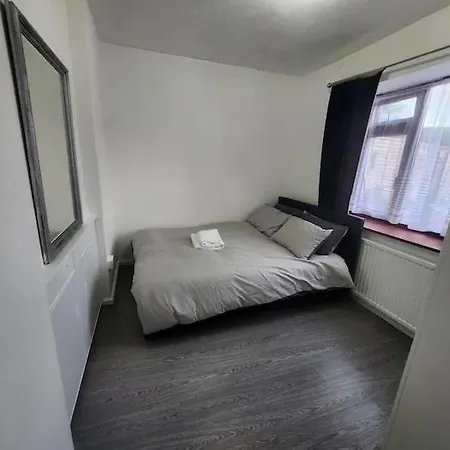 Guest house Parkside &