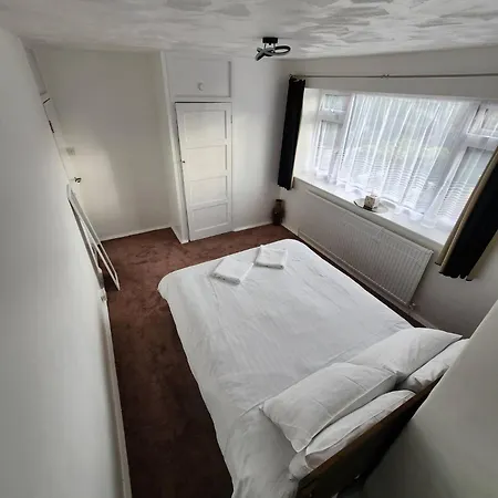 Parkside & Guest house London