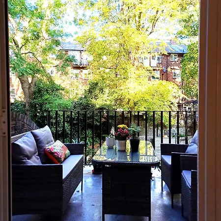 Olympia Terrace *
