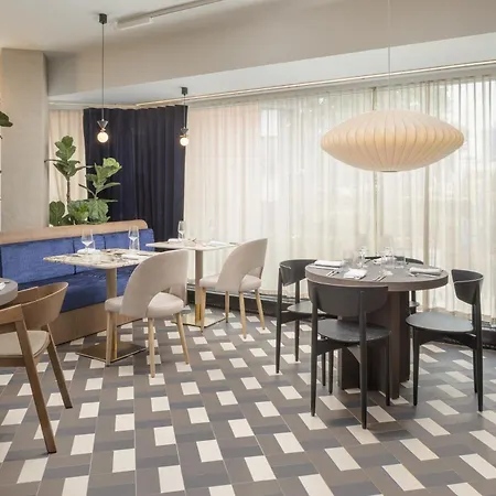 Ibis Earls Court 3*