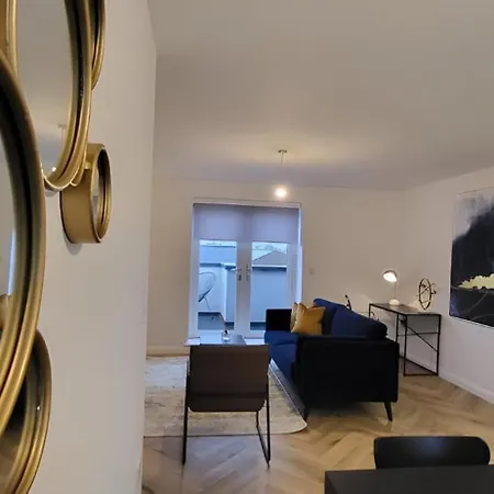 Apartment Hybrid Resi - Close To Tooting And Wimbledon