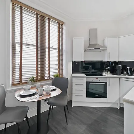 Apartment Charming Next To Leicester Sq London