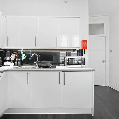 Charming Next To Leicester Sq Apartment *