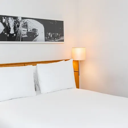 Doubletree By Hilton - Tower Of 4*