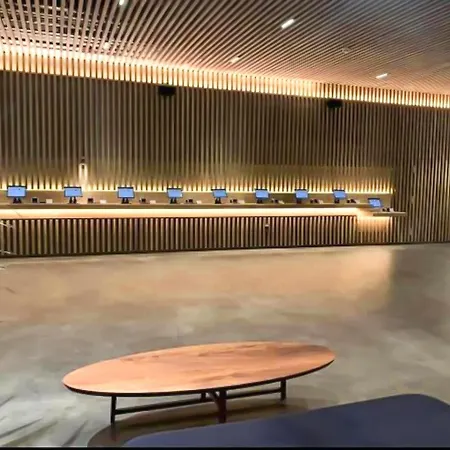 Sleep 6 Piccadilly Grand In Vr5 Apartamento Londres
