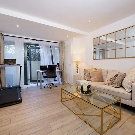 Modern 1-bed Boutique-style In 克罗伊登