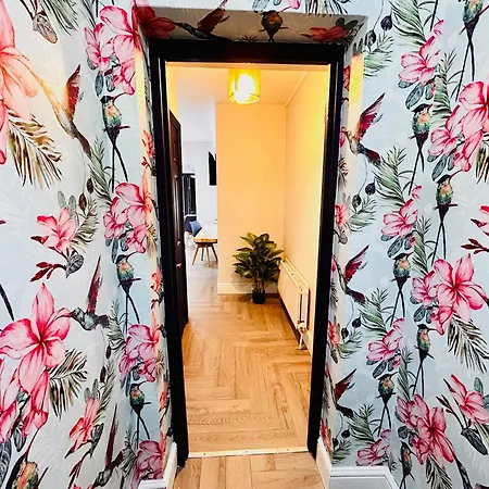 Rest Boutique Acton Aparthotel London