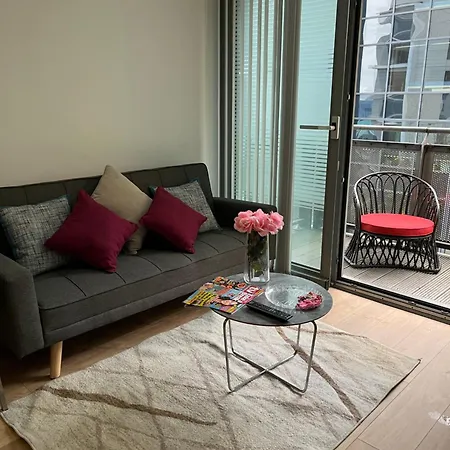 Apartment North Acton Flat London