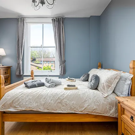 Lovely House Refurbished London