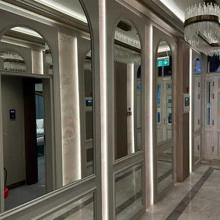 Hotel St Mark's - Merit 4*