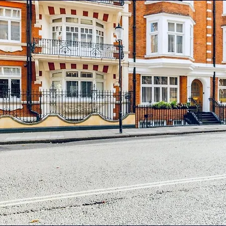 Apartment Luxury Knightsbridge Outside Harrods