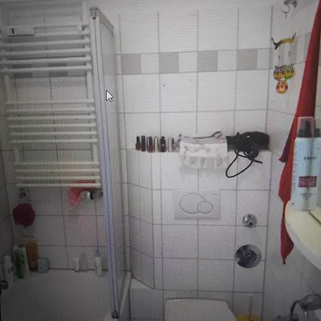 Apartment Burkes Retreat In Center *