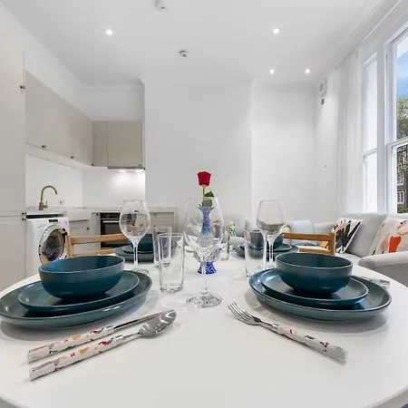 公寓 Modern Spacious 2 Bedroom Flat In