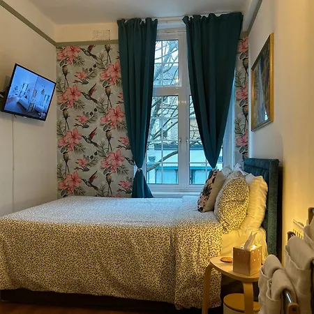 Rest Boutique Notting Hill Guest house London
