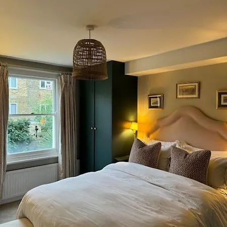 Apartment Homely Flat, Near Notting Hill *