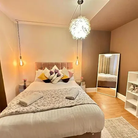 Comfortable Family Apartment *